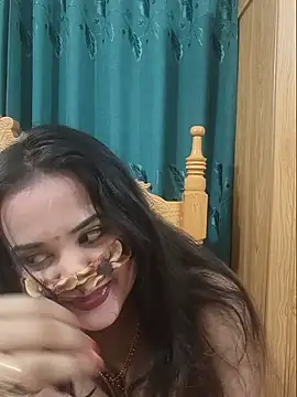 Snapshot of Beauty_Queen_Soniya chatting on 06-06-26, 11:42 Beauty Queen Soniya online show from 06-06-26, 11:42