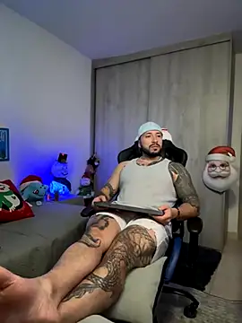 Dave-Max01 online show from 11-29-25, 02:36