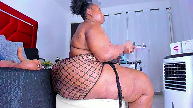 Bigasshott  online show from 04-11-26, 08:02