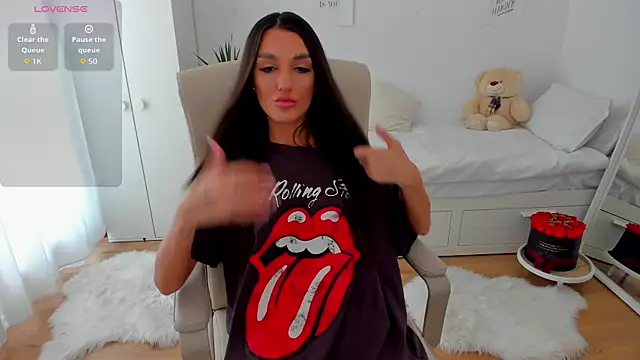 bubbledoll77 online show from 04-18-26, 09:46