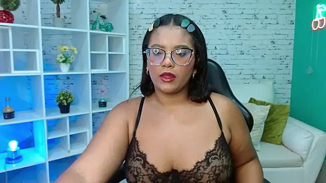 hannahjackson  online show from 11-19-25, 11:32