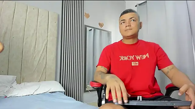 Snapshot of dante_and_kiara chatting on 03-01-26, 09:06 dante and kiara online show from 03-01-26, 09:06