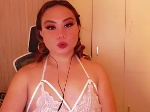 Snapshot of rosemarsakalam chatting on 12-05-25, 05:20 rosemarsakalam online show from 12-05-25, 05:20