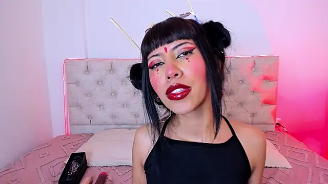 Snapshot of Nina_fox_0691 chatting on 01-11-26, 02:44 Nina fox 0691 online show from 01-11-26, 02:44