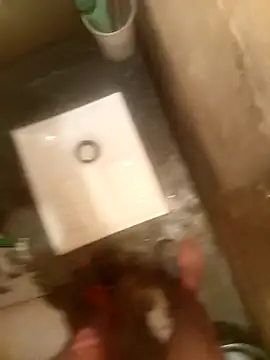 Snapshot of latarak321 chatting on 11-02-25, 10:17 latarak321 online show from 11-02-25, 10:17