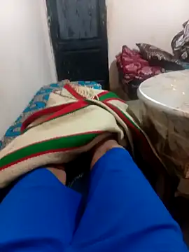 Snapshot of latarak321 chatting on 11-03-25, 08:10 latarak321 online show from 11-03-25, 08:10