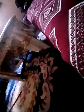 Snapshot of latarak321 chatting on 02-12-26, 04:46 latarak321 online show from 02-12-26, 04:46