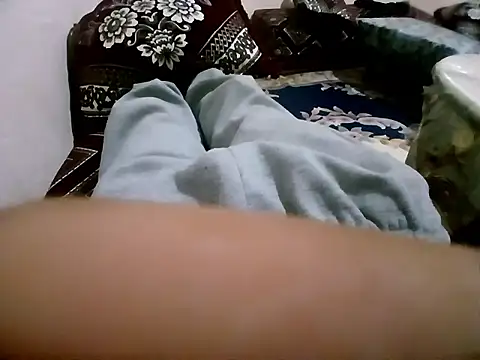 Snapshot of latarak321 chatting on 02-22-26, 07:56 latarak321 online show from 02-22-26, 07:56