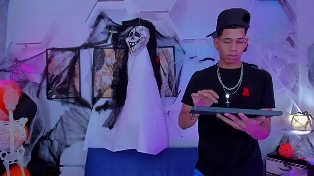 Little nicoll online show from 10-29-25, 11:50