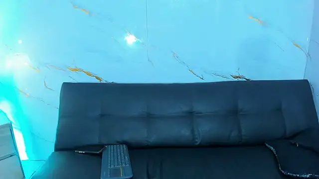 Snapshot of Little_nicoll chatting on 03-02-26, 11:33 Little nicoll online show from 03-02-26, 11:33