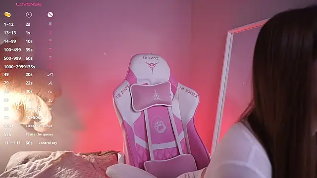 LureOfEva online show from 04-13-26, 08:36