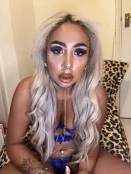 Snapshot of zara_bellexx chatting on 04-02-26, 07:11 zara bellexx online show from 04-02-26, 07:11