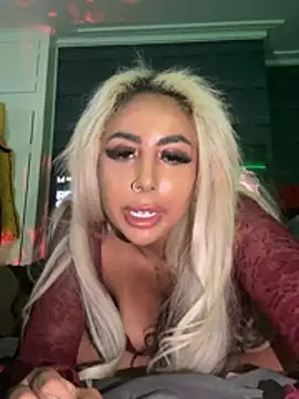 Snapshot of zara_bellexx chatting on 04-18-26, 09:46 zara bellexx online show from 04-18-26, 09:46