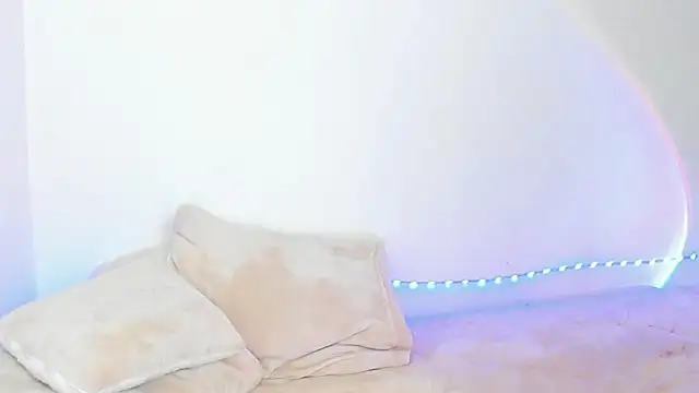 Lilith salvatoree online show from 04-05-26, 02:09