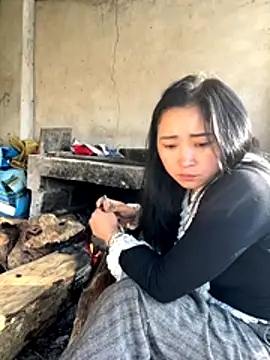 miemie-xx online show from 11-27-25, 01:18