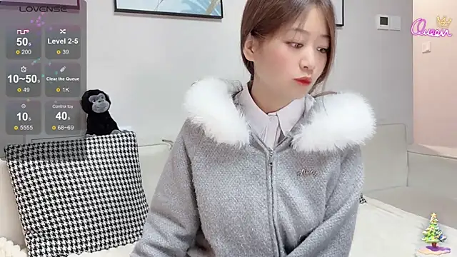 Alyssa-8 online show from 03-17-26, 11:19