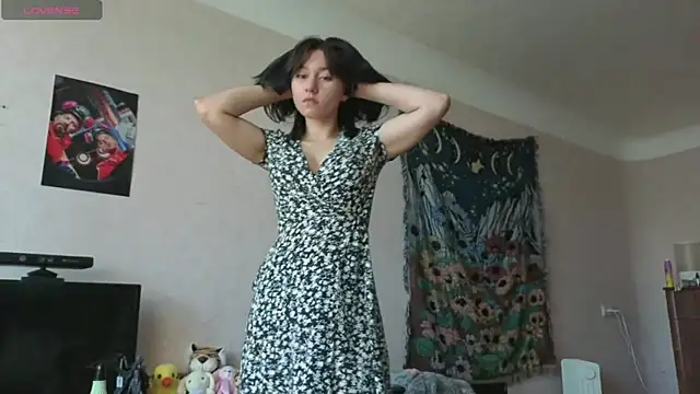 Snapshot of MiaLovelyOne chatting on 06-09-26, 06:25 MiaLovelyOne online show from 06-09-26, 06:25