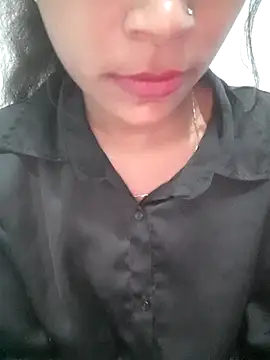 Snapshot of Mahi677 chatting on 02-25-26, 04:44 Mahi677 online show from 02-25-26, 04:44