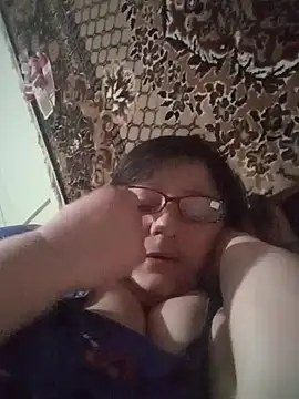 Snapshot of MilaCold5443 chatting on 03-08-26, 09:29 MilaCold5443 online show from 03-08-26, 09:29