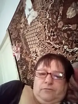 Snapshot of MilaCold5443 chatting on 03-27-26, 01:00 MilaCold5443 online show from 03-27-26, 01:00