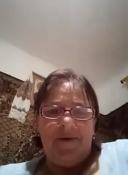 Snapshot of MilaCold5443 chatting on 04-10-26, 04:17 MilaCold5443 online show from 04-10-26, 04:17