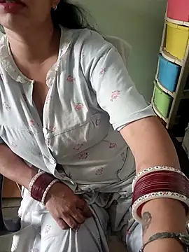 Parya 109 online show from 10-31-25, 05:52