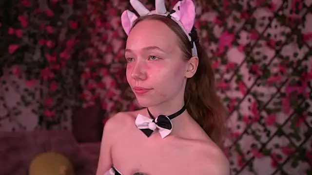 Petite Polly online show from 11-29-25, 06:11