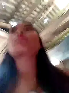 hello-cute online show from 10-23-25, 08:02