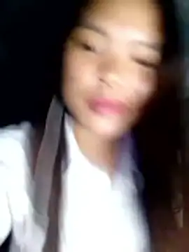 hello-cute online show from 11-08-25, 05:23