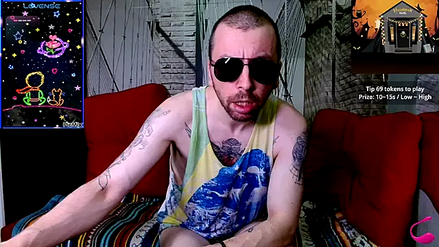 Snapshot of Markus_Rivas chatting on 10-14-25, 10:32 Markus Rivas online show from 10-14-25, 10:32