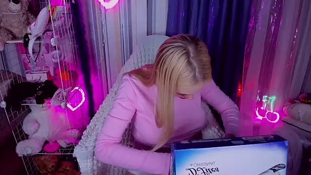 CeaneLino online show from 04-01-26, 04:37