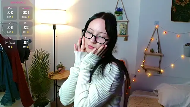 Kira2Kiss online show from 11-09-25, 07:45