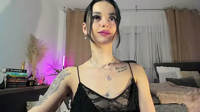 JacquelineHex online show from 04-12-26, 02:05