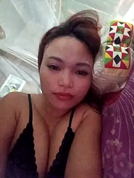 Snapshot of Rabbit-small chatting on 11-06-25, 09:37 Rabbit-small online show from 11-06-25, 09:37