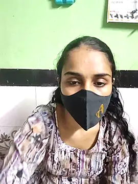 World Top Girl online show from 03-11-26, 09:48