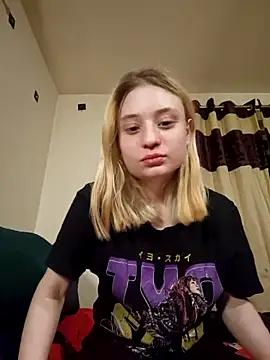 cinnamon-xx online show from 04-24-26, 10:45