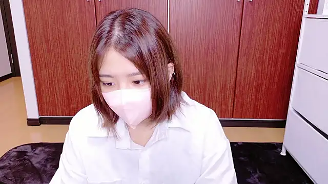 Snapshot of zz-AKANE-zz chatting on 10-13-25, 07:19 zz-AKANE-zz online show from 10-13-25, 07:19