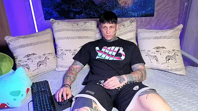 Anubisgods online show from 11-18-25, 05:45