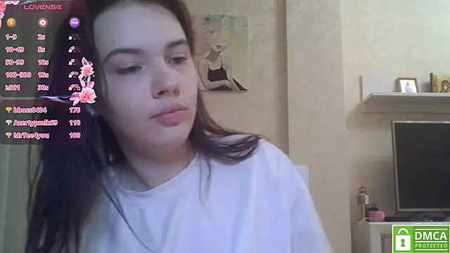 Snapshot of CeyaLier chatting on 07-16-26, 10:27 CeyaLier online show from 07-16-26, 10:27