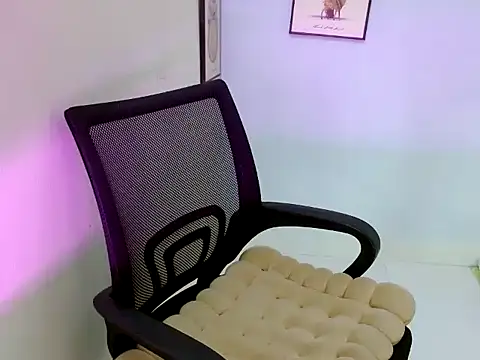 Boora2025 online show from 11-19-25, 04:12