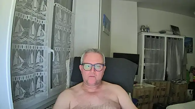 macdut67 online show from 07-07-26, 02:58