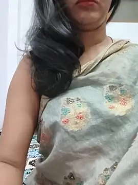 Snapshot of Janu-hasena chatting on 06-14-26, 03:19 Janu-hasena online show from 06-14-26, 03:19