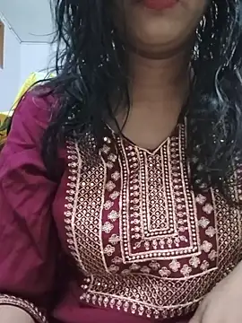 Snapshot of Janu-hasena chatting on 06-28-26, 03:45 Janu-hasena online show from 06-28-26, 03:45