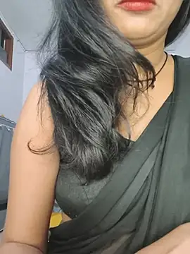 Snapshot of Janu-hasena chatting on 07-17-26, 02:18 Janu-hasena online show from 07-17-26, 02:18