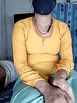 Sexy Riya Bhabhi online show from 10-24-25, 03:52