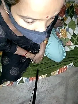 Sexy Riya Bhabhi online show from 11-05-25, 05:35