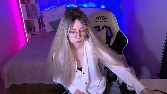 sofiisun online show from 11-04-25, 02:10