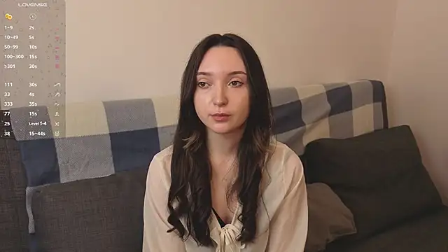 SylviaHamilton online show from 04-25-26, 09:45