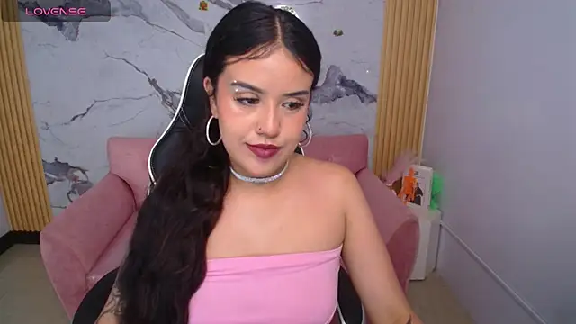 ailyn ch1 online show from 10-20-25, 10:21