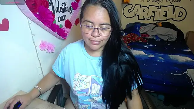 Miss  kendra  online show from 04-15-26, 01:45